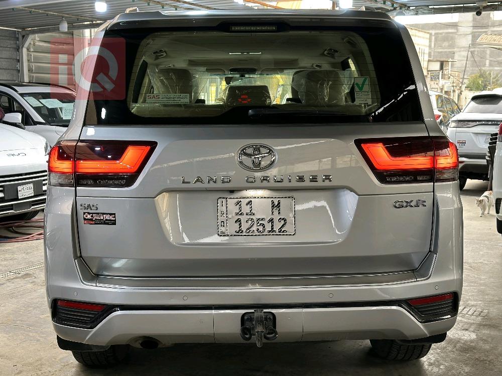 تويوتا لاندكروزر